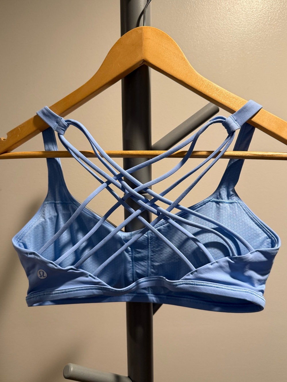 Lululemon -Free To Be Wild Bra